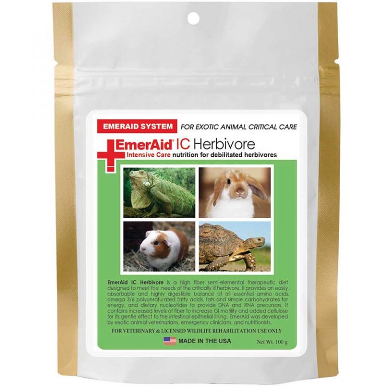 Pet food package for herbivores with images of a lizard, rabbit, guinea pig, and turtle on a white background.