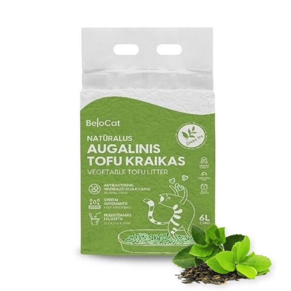 Green package of BeloCat vegetable tofu litter with branding and product details.